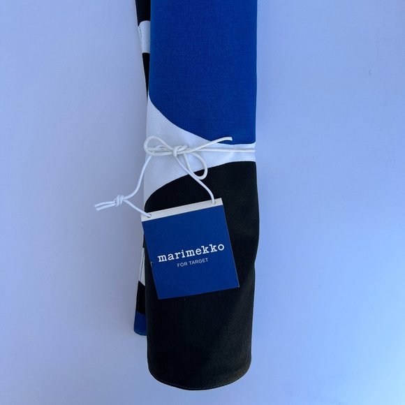 MARIMEKKO for Target NWT Reversible Table Runner Blue/Black/White RARE - Picture 4 of 6